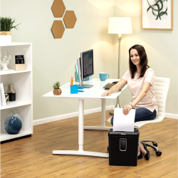 Destructeur Fellowes Powershred P-30C coupe croisée