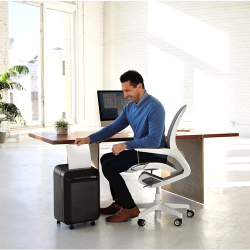 Destructeur Fellowes Powershred LX-210 coupe croisée mini-cut
